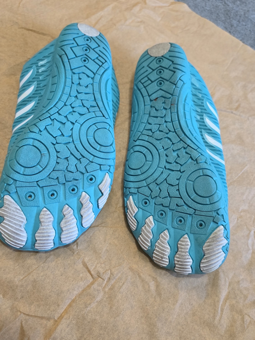 Hike Barefoot Shoes - Picture 2 of 4
